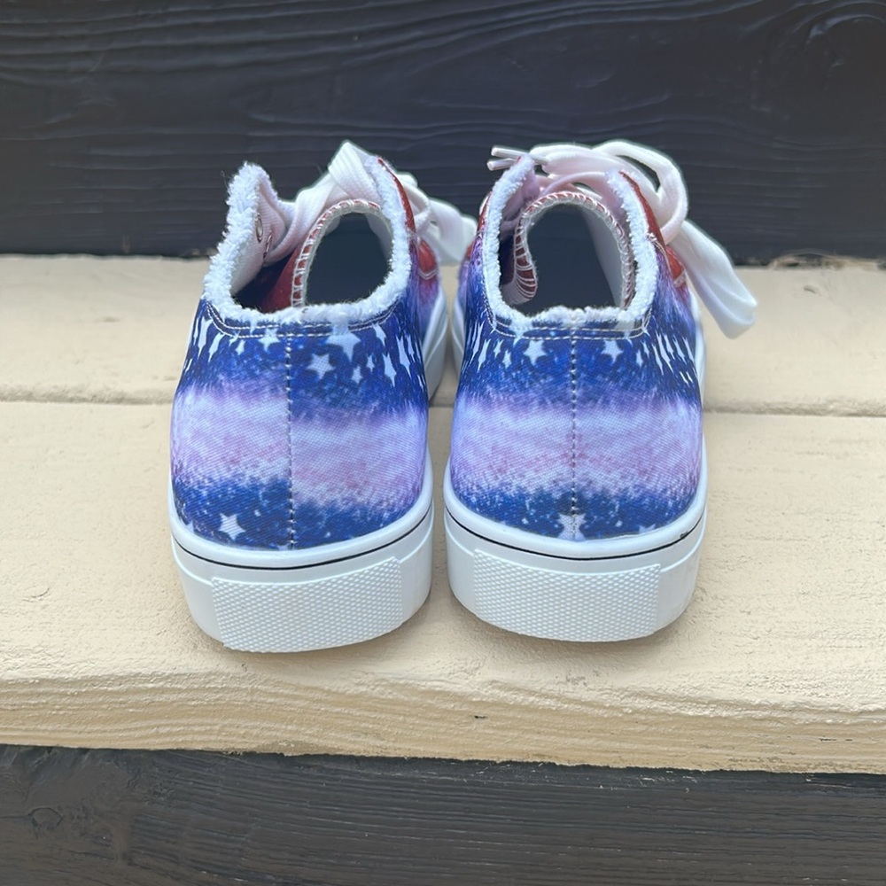 NWOT Red White and Blue sneaker - Picture 4 of 6